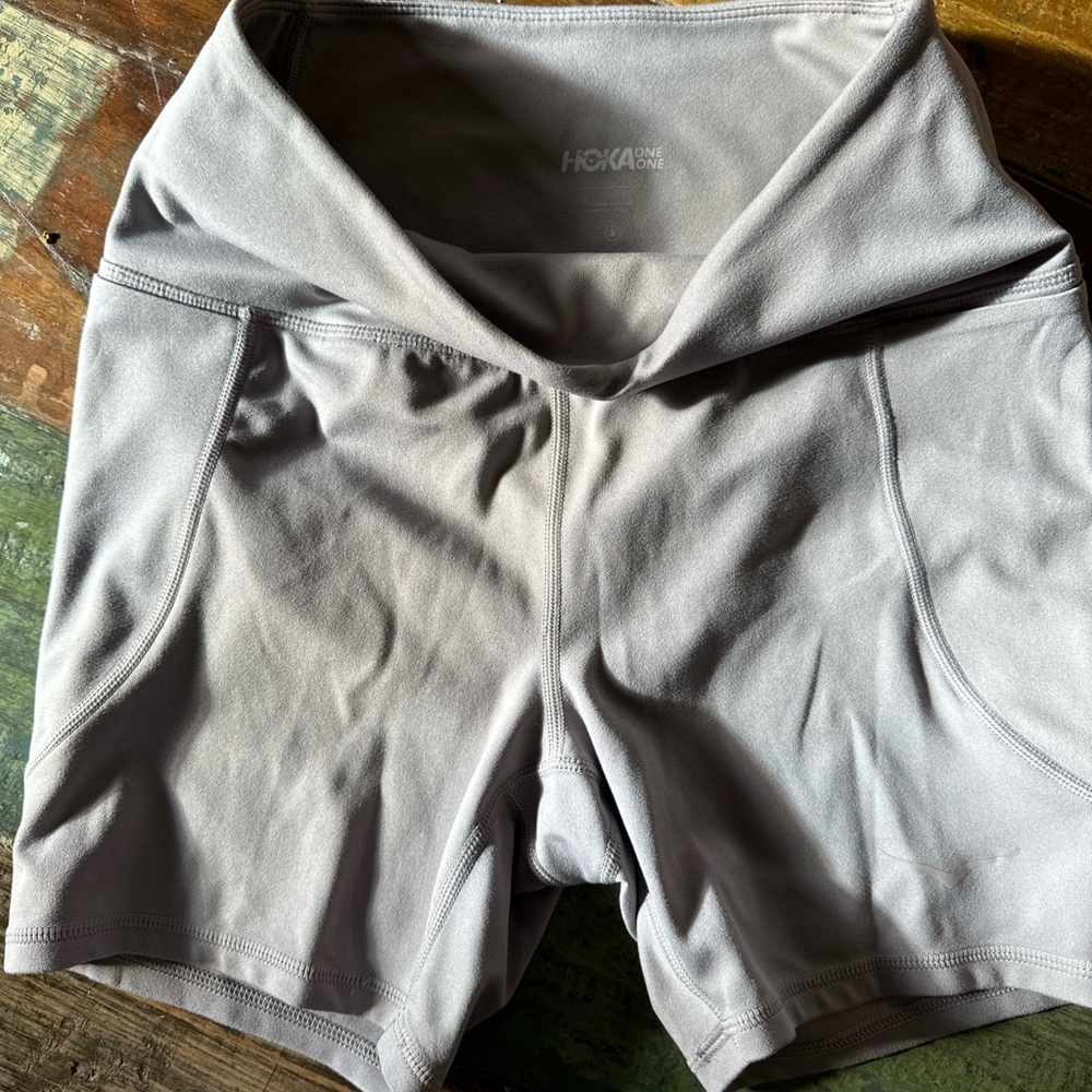 Hoka One One Women's Athletic Shorts in Light Mauve